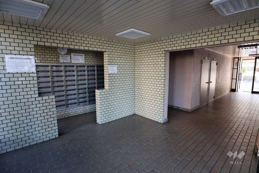 エントランスホール
