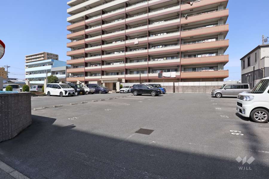 敷地内駐車場（屋外平面式）