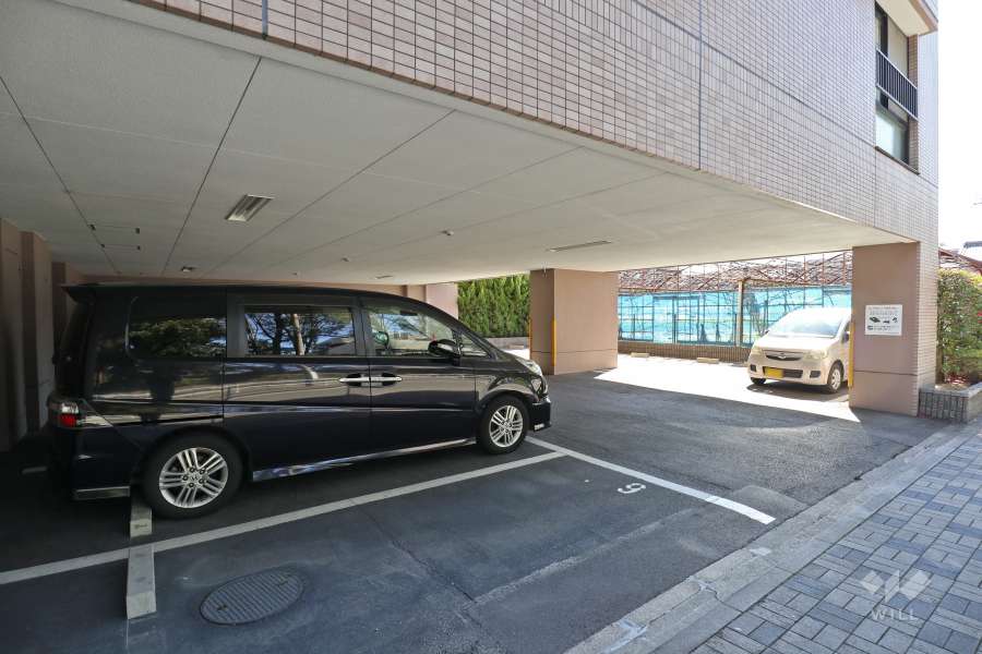 敷地内駐車場（屋内平面式）