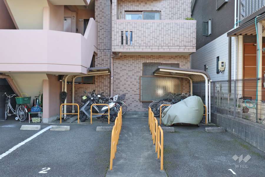 駐輪場、バイク置場