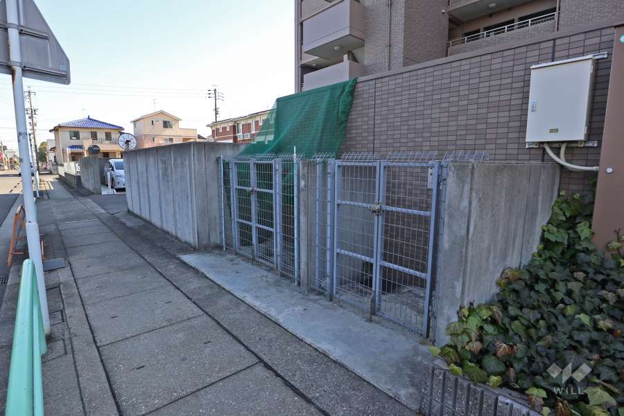 ゴミ置き場