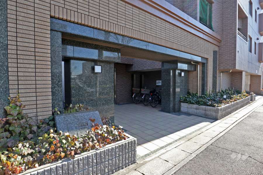 エントランスアプローチ