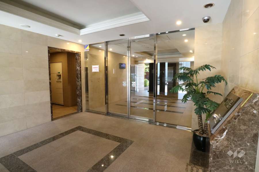 エントランスホール