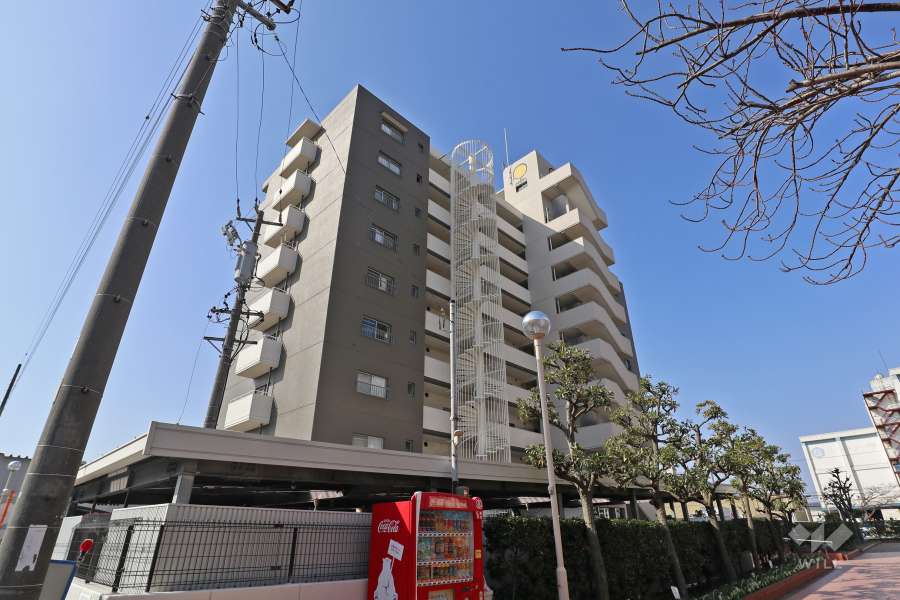 エスポア東海橋B棟の外観（北東側から）