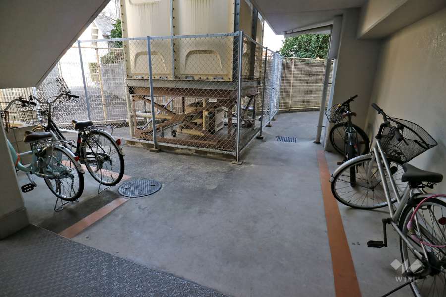 駐輪場
