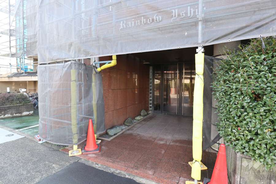 エントランス　※2021年3月現在大規模修繕工事中