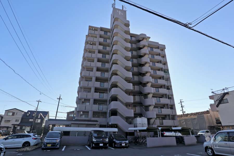 アメニティ正徳町の外観（北側から）