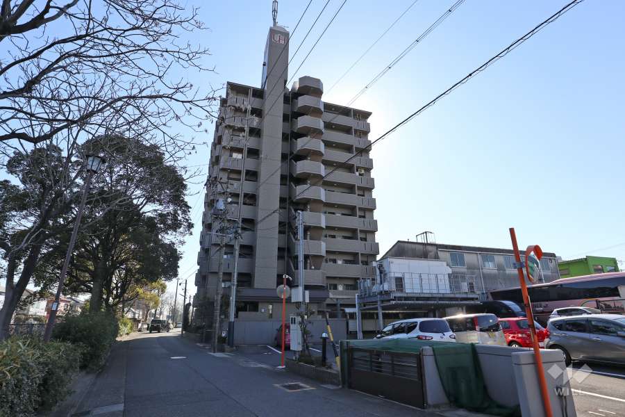 ユーハウス正徳の外観（北東側から）