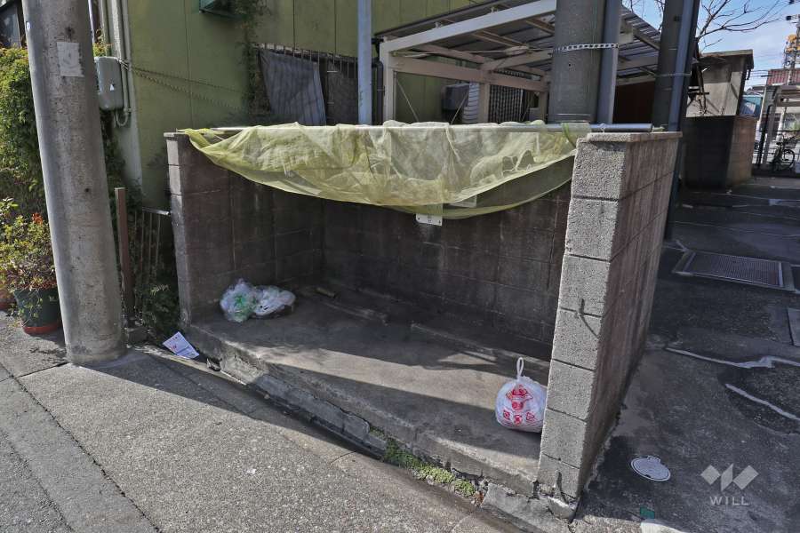 ゴミ置き場