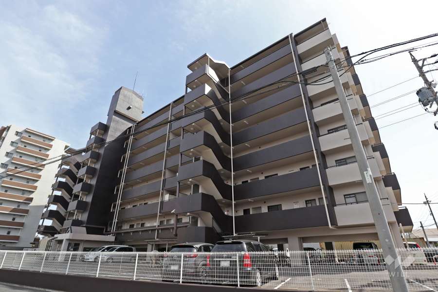 ラビデンス善進本町の外観（北西側から）