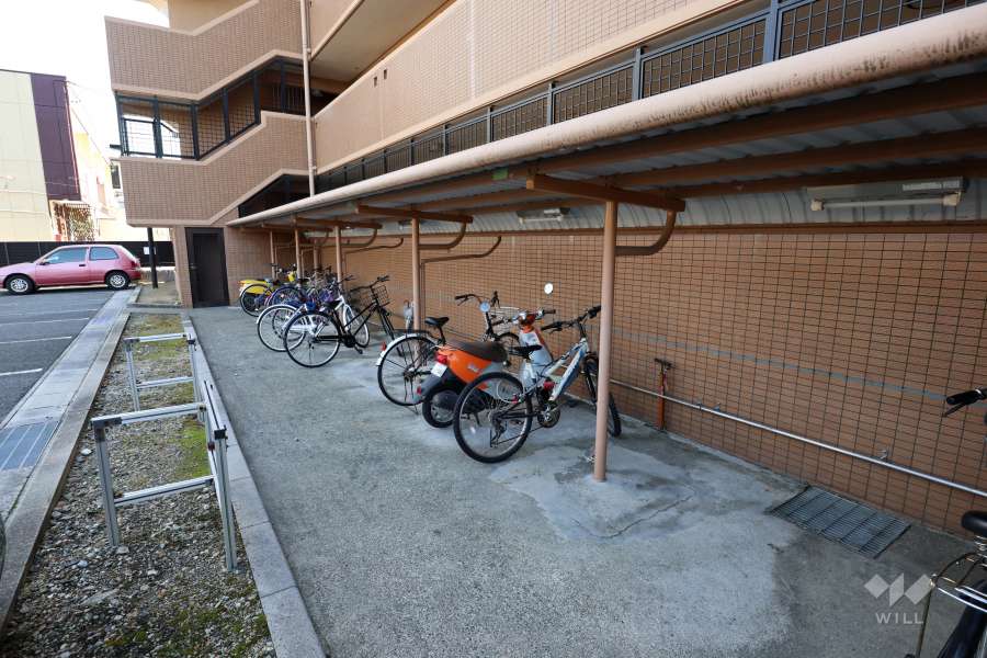 駐輪場、バイク置場