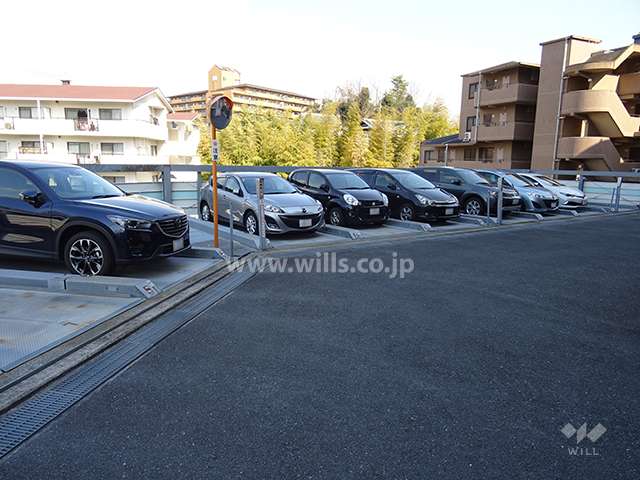 敷地内駐車場（屋外機械式）