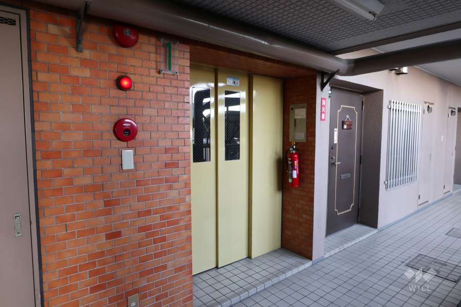 エレベーター