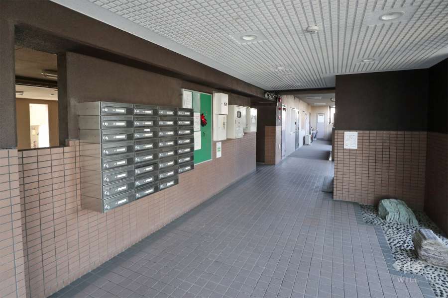 エントランスホール