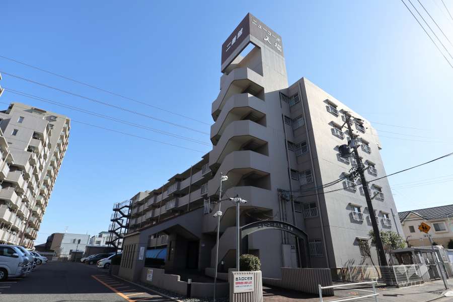 ニューコーポ入場二番館の外観（北西側から）