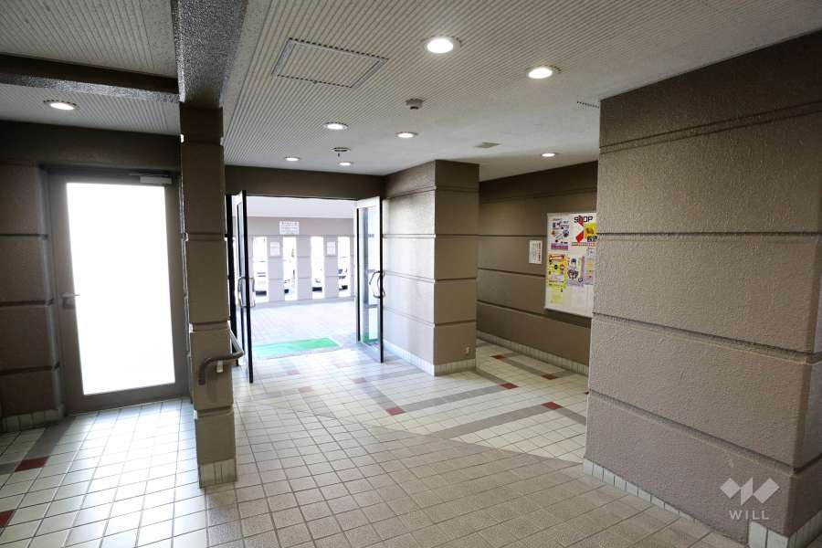 エントランスホール