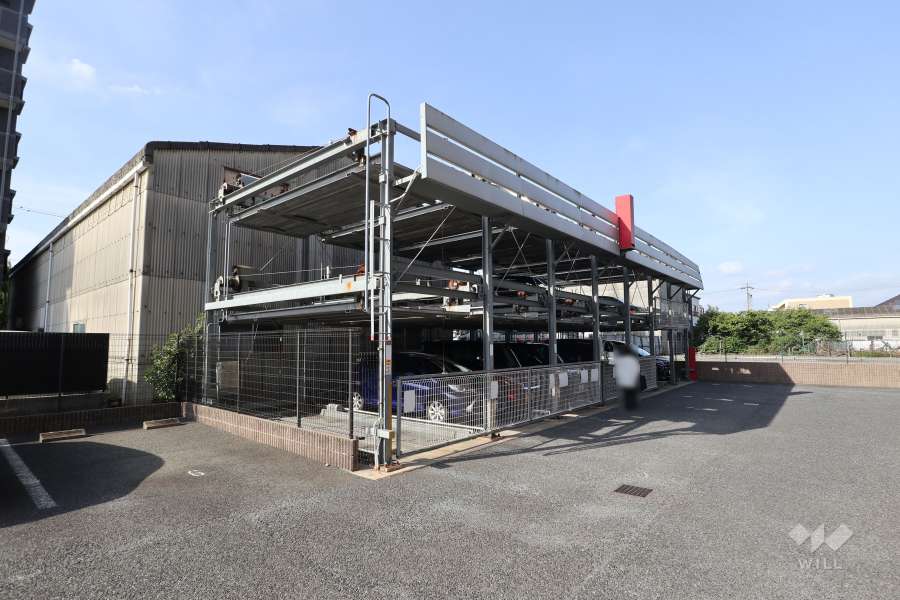敷地内駐車場（屋外機械式）