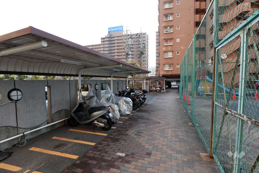 バイク置場