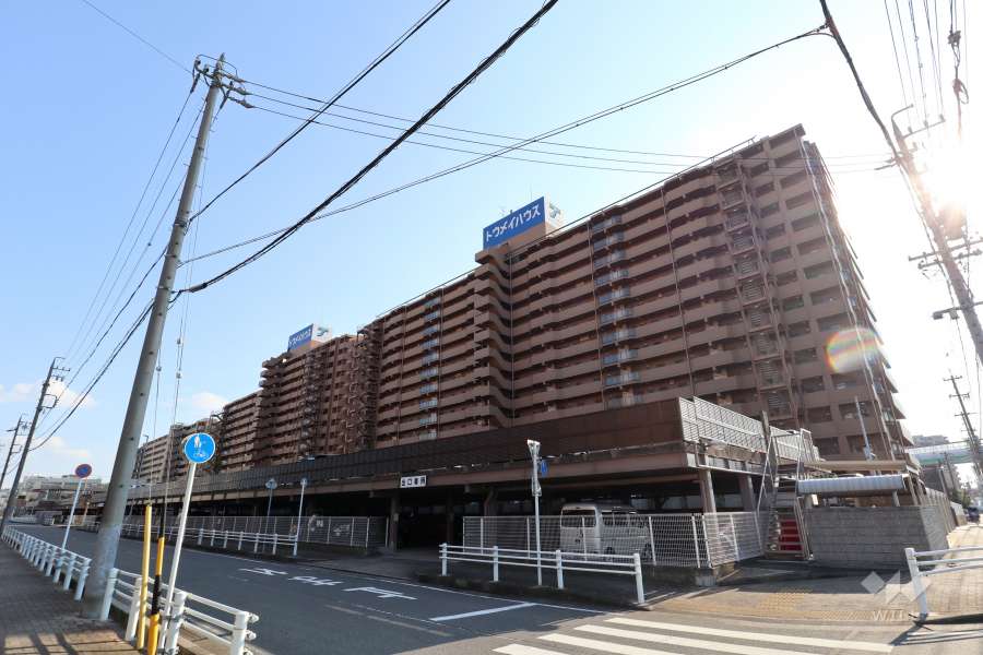 スペリアシティ名南アネックス4の外観（北西側から）