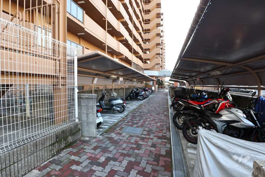 バイク置場