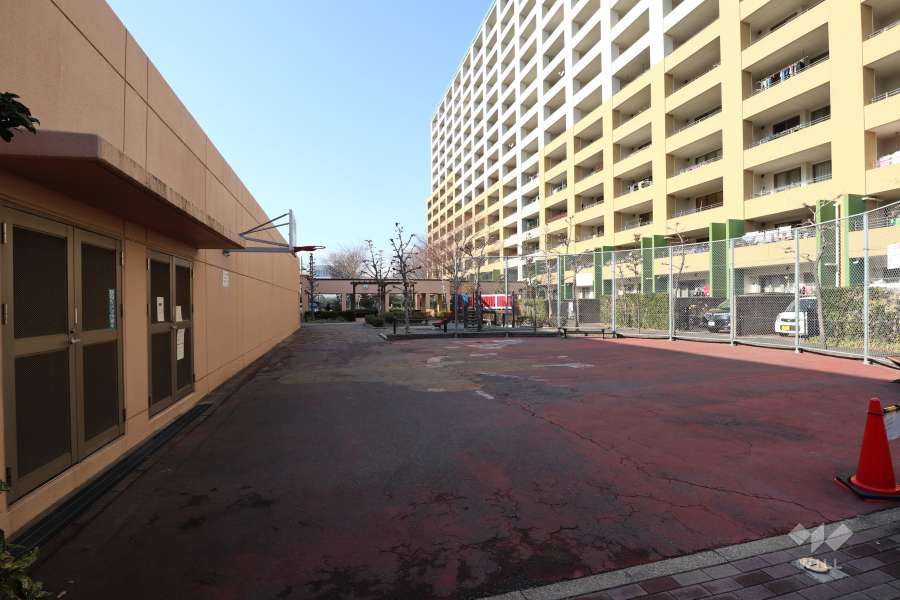 敷地内の共用広場