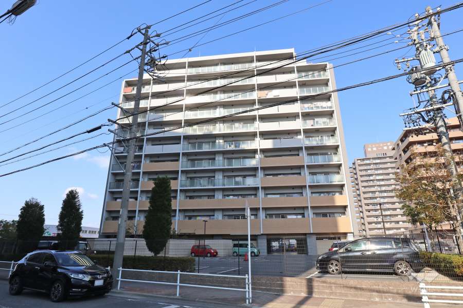 リビオ木場の外観（南側から）