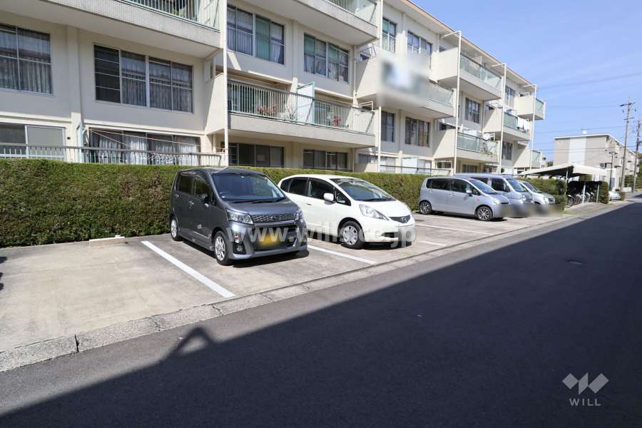 敷地内駐車場（屋外平面式）