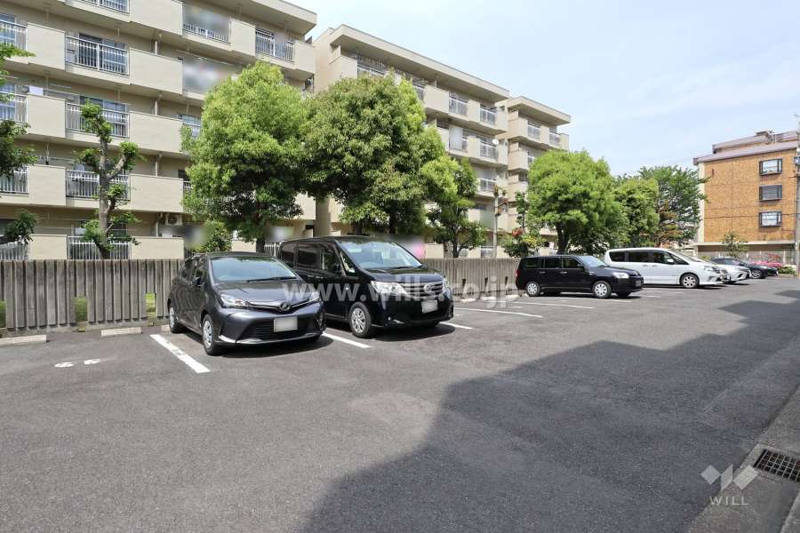 敷地内駐車場（屋外平面式）