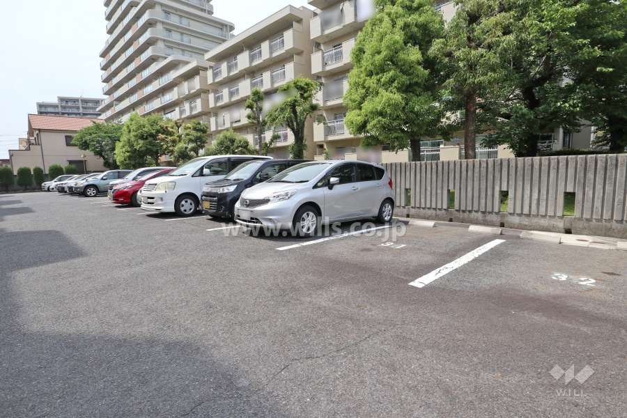 敷地内駐車場（屋外平面式）