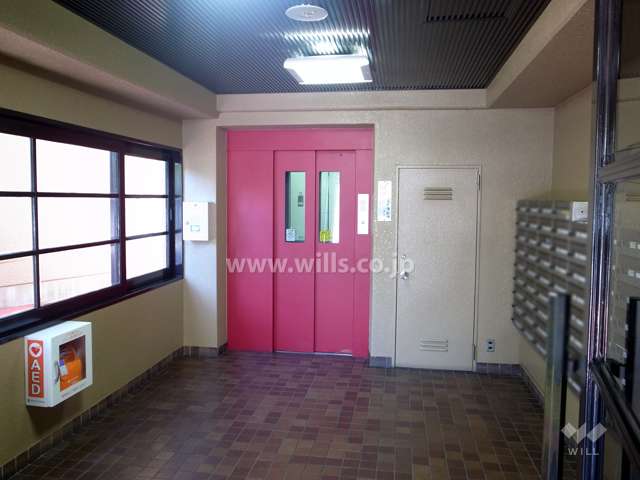 エントランスホール