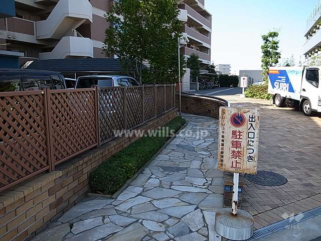 エントランスアプローチ