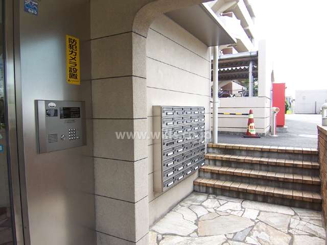 オートロックとメールボックス