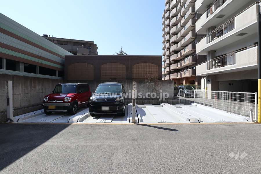 敷地内駐車場（屋外機械式）