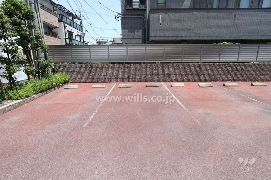 敷地内駐車場（屋外平面式）