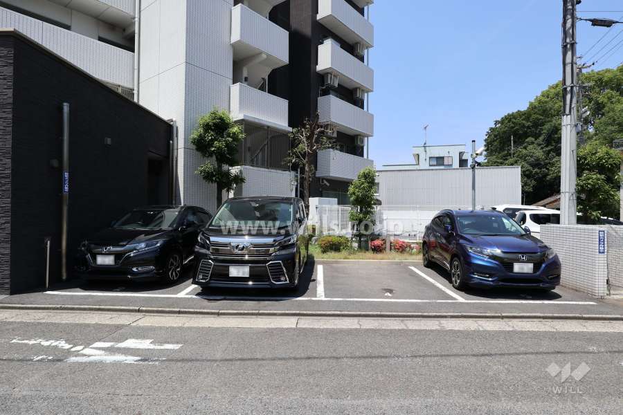 敷地内駐車場（屋外平面式）