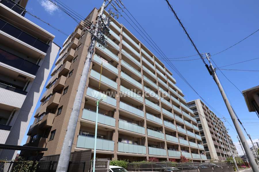 ライオンズ守山ディアクオーレの外観（南西側から）