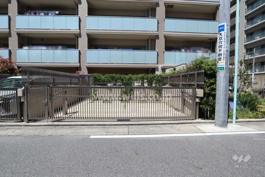敷地内駐車場（屋外平面式）