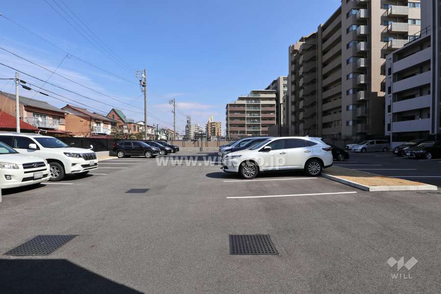 敷地内駐車場（屋外平面式）
