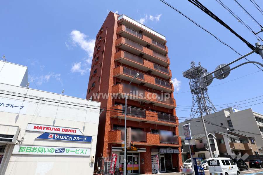ライオンズマンション瓢箪山第2の外観（南西側から）