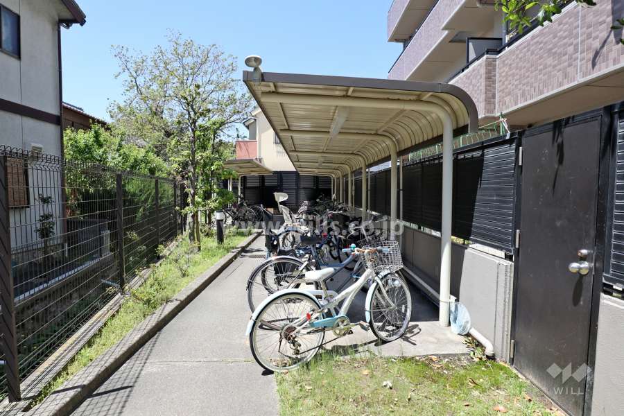 駐輪場