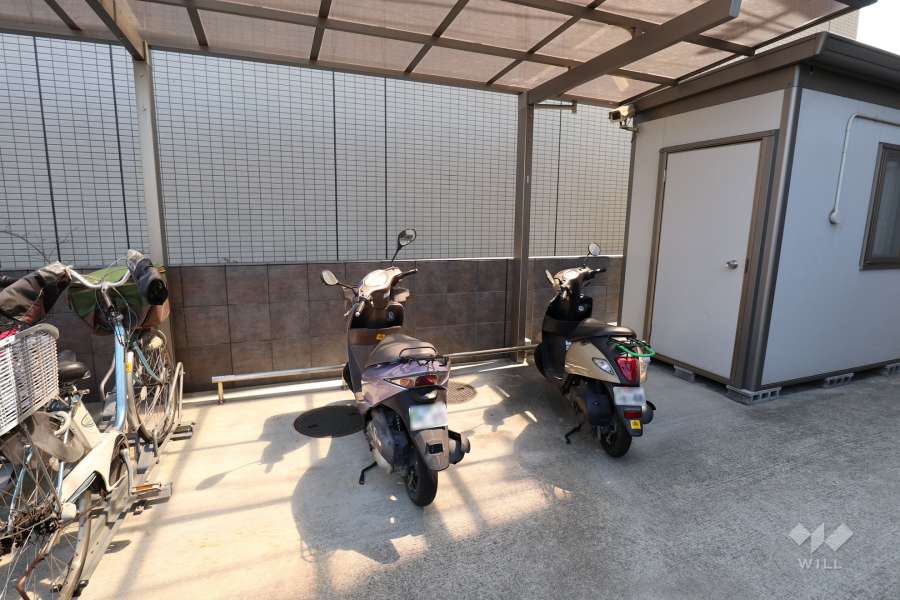 バイク置場