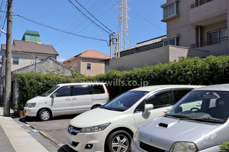 敷地内駐車場（屋外平面式）