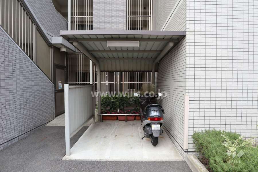 駐輪場・バイク置場