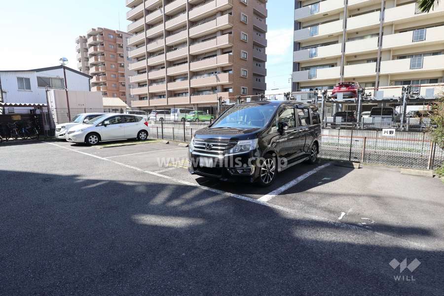 敷地内駐車場（屋外平面式）