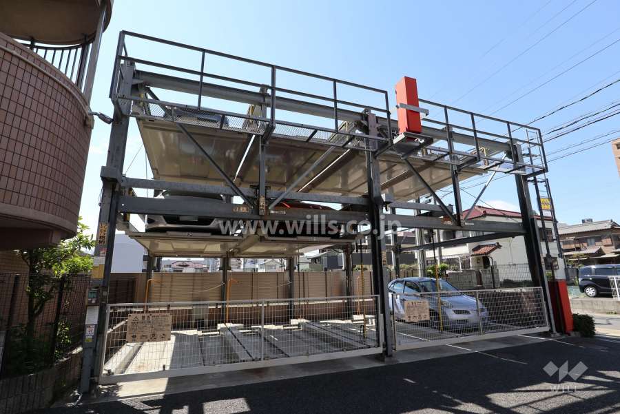 敷地内駐車場（屋外機械式）