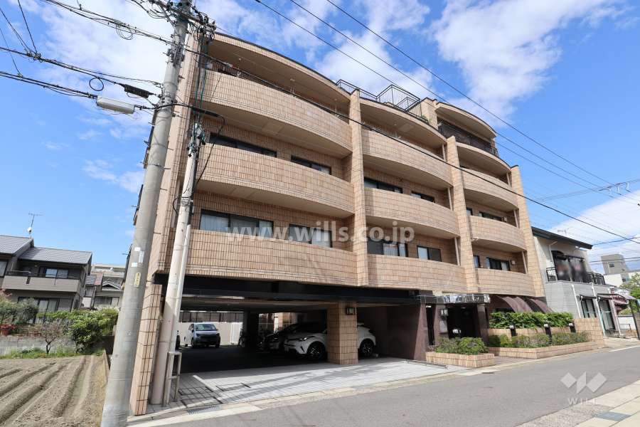 グランステージ小幡の外観（南西側から）