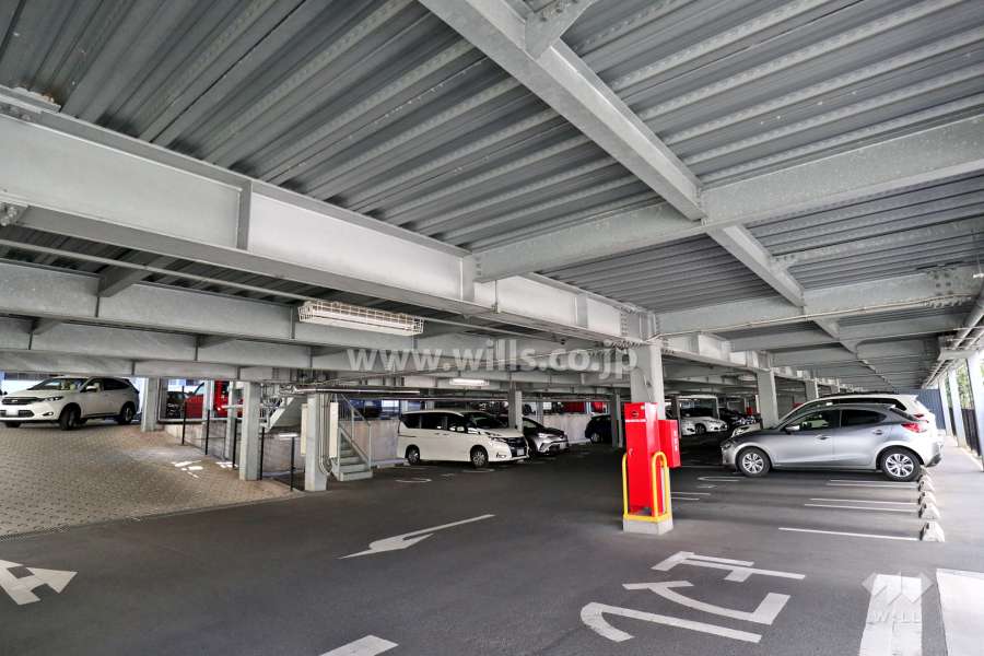 敷地内駐車場（屋内平面式）