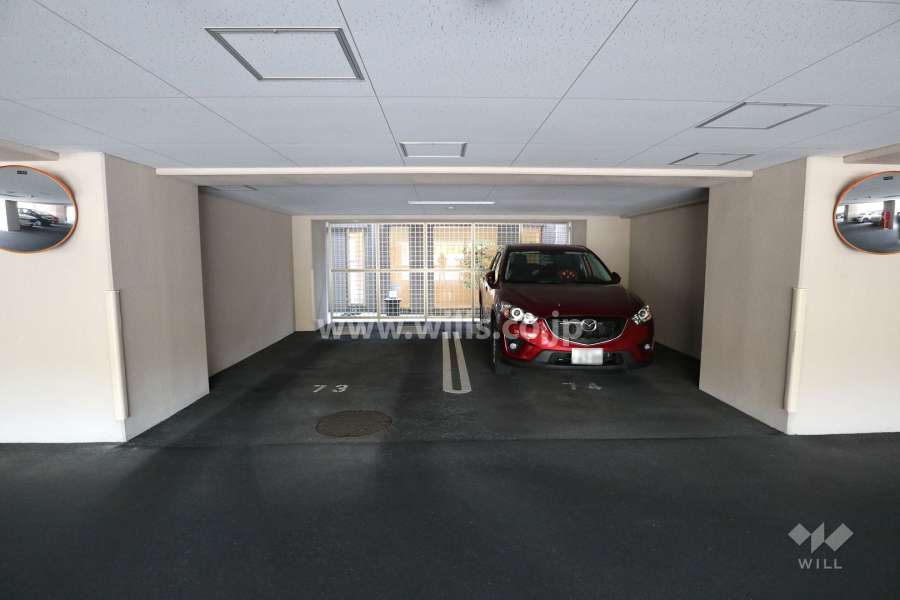 敷地内駐車場（屋内平面式）