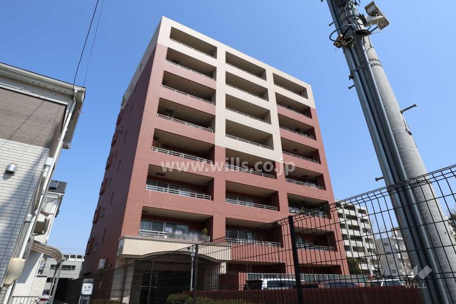 ダイアパレス瓢箪山弐番館の外観（南西側から）