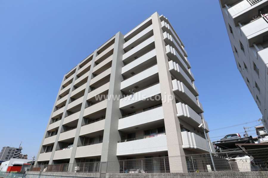 プラウド瓢箪山の外観（南東側から）